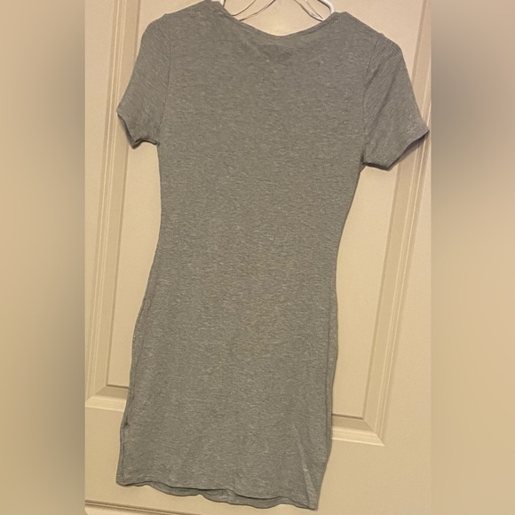 Nwt alya Sz-S Aline Gray Ribbed Tee-Shirt Dress Simplicity w/Eight Faux Buttons - Picture 8 of 16